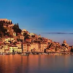 Amazing In With House Sea View Apartment Sibenik