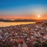 Amazing In With House Sea View * Sibenik